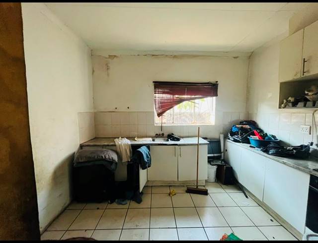 3 BEDROOM HOUSE FOR SALE IN ELSBURG